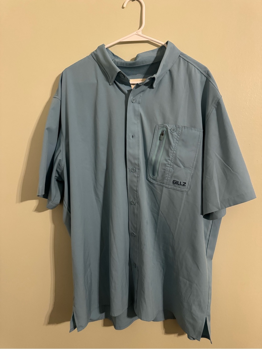 GILLZ Men's Short-Sleeve Button-Down Shirt in Light Blue